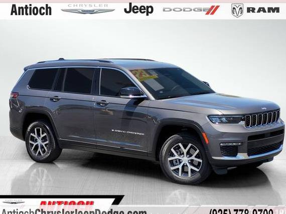 JEEP GRAND CHEROKEE 2023 1C4RJKBG3P8820059 image